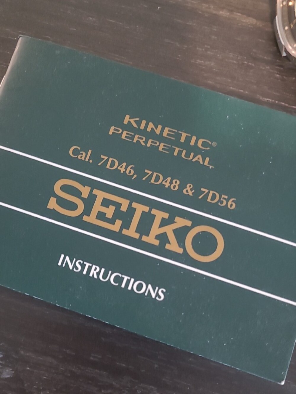 Men's Seiko Two-Tone Silver Kinetic Watch Vintage Self winding Model 7D48-0AB0 - Picture 5 of 7